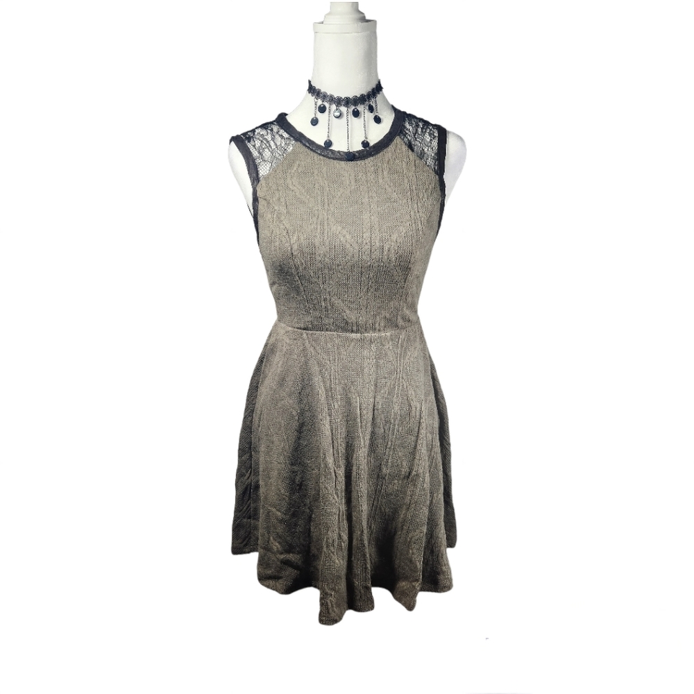 Monteu knitted sleeveless vintage looking dress